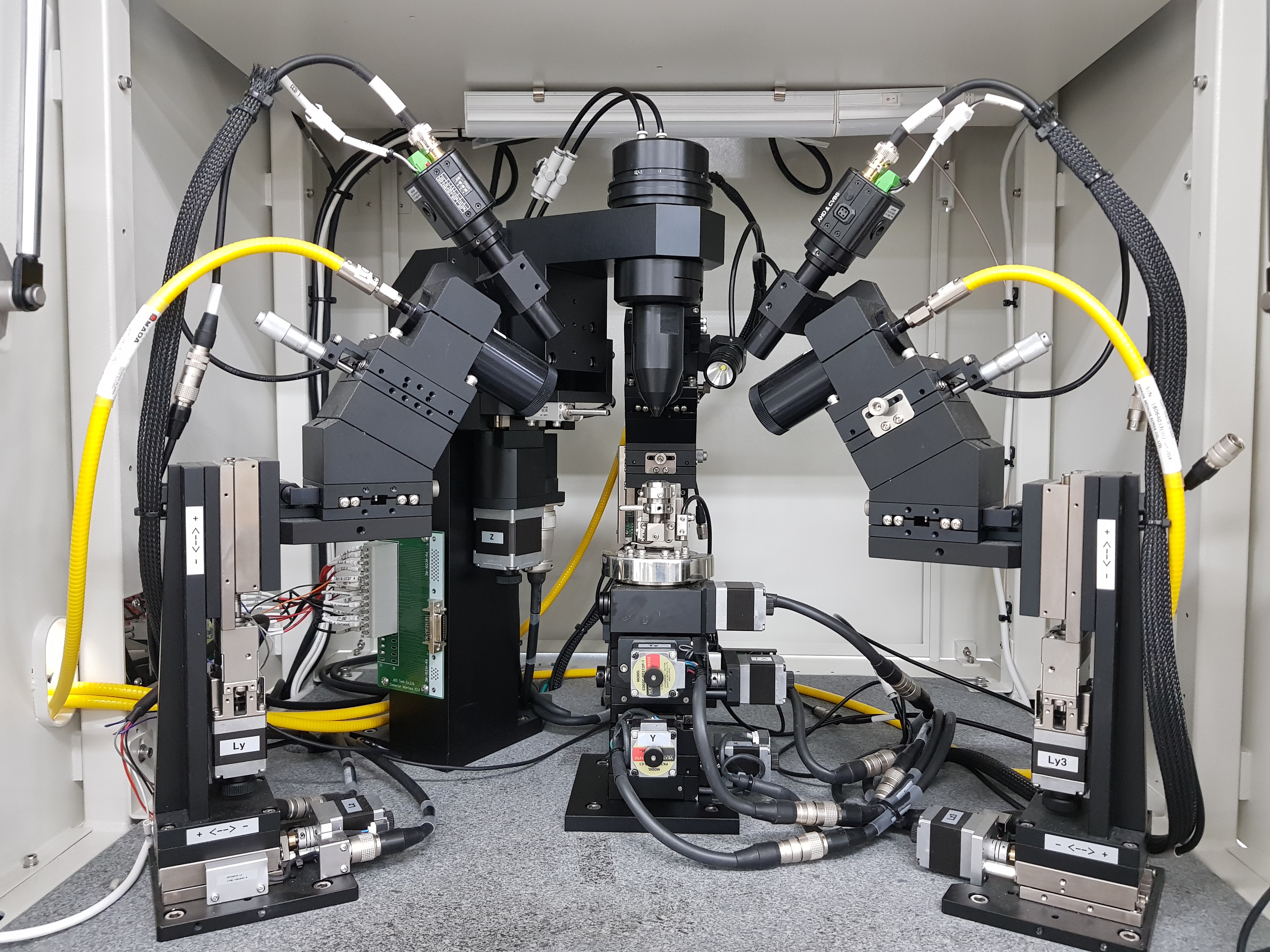 ADS Tech 4PC Laser Welding System 내부